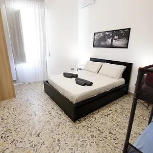  Apartment Center Italy
