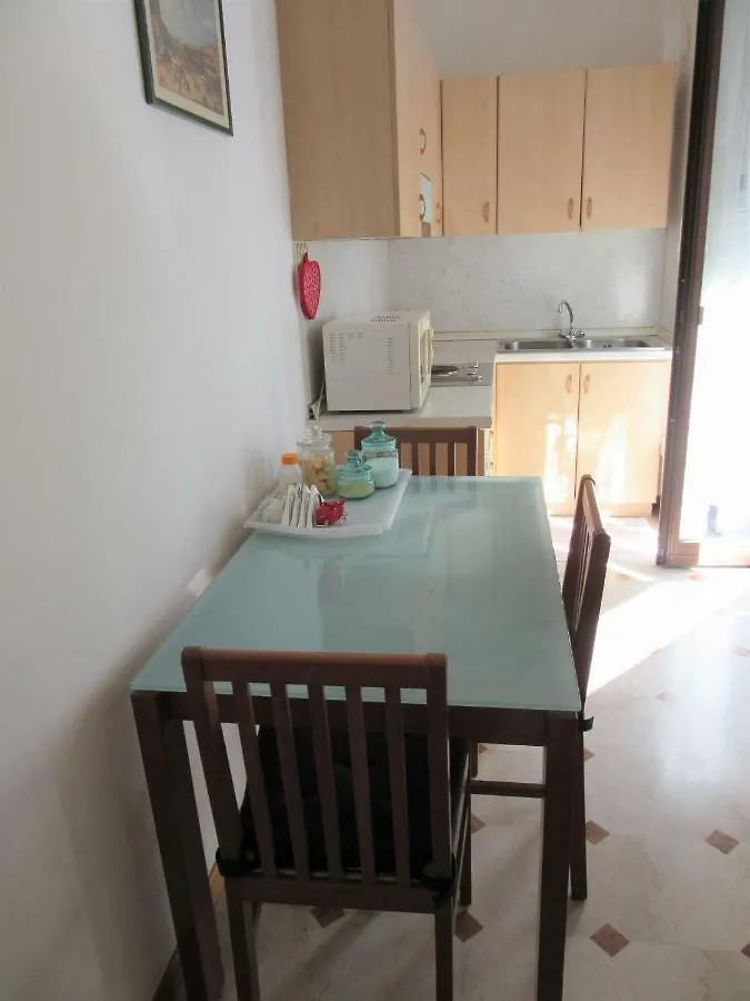 Zara Apartment Treviso 0*,  Italy